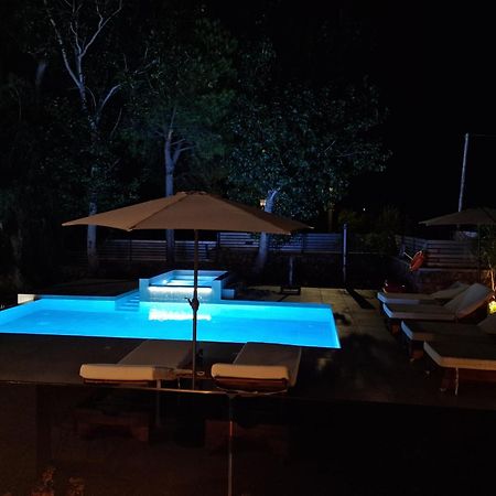 Luxury Villa Anemone With Private Pool Pastida Exterior foto
