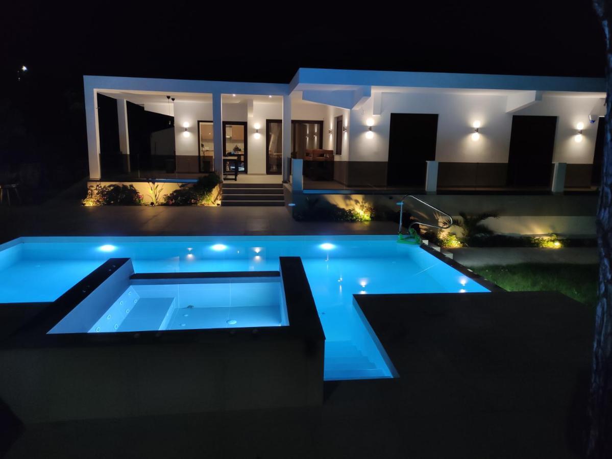 Luxury Villa Anemone With Private Pool Pastida Exterior foto